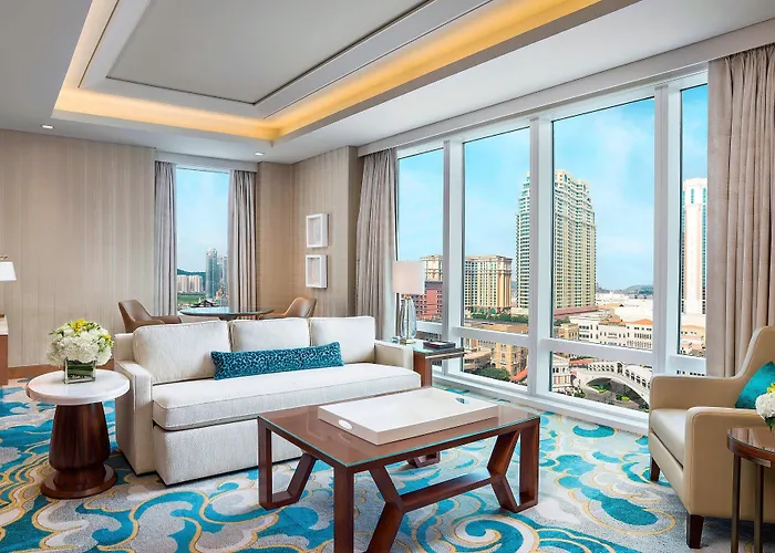 Resort St. Regis 5*