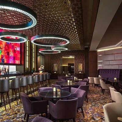 Resort St. Regis